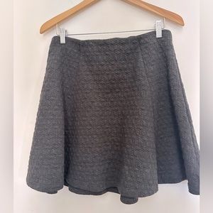 Gap skirt grey size L.